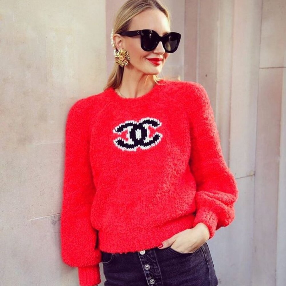 Chic Red Sweater with Logo